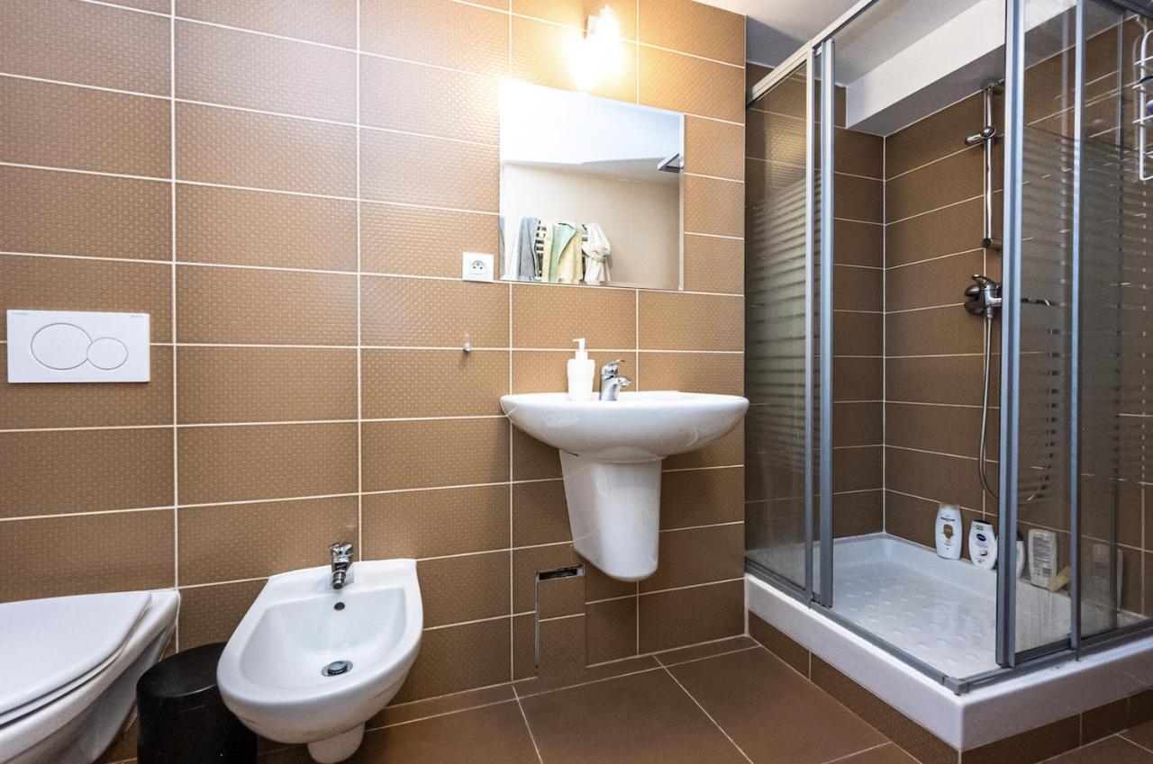 Legerova Apartments Prague Exterior photo